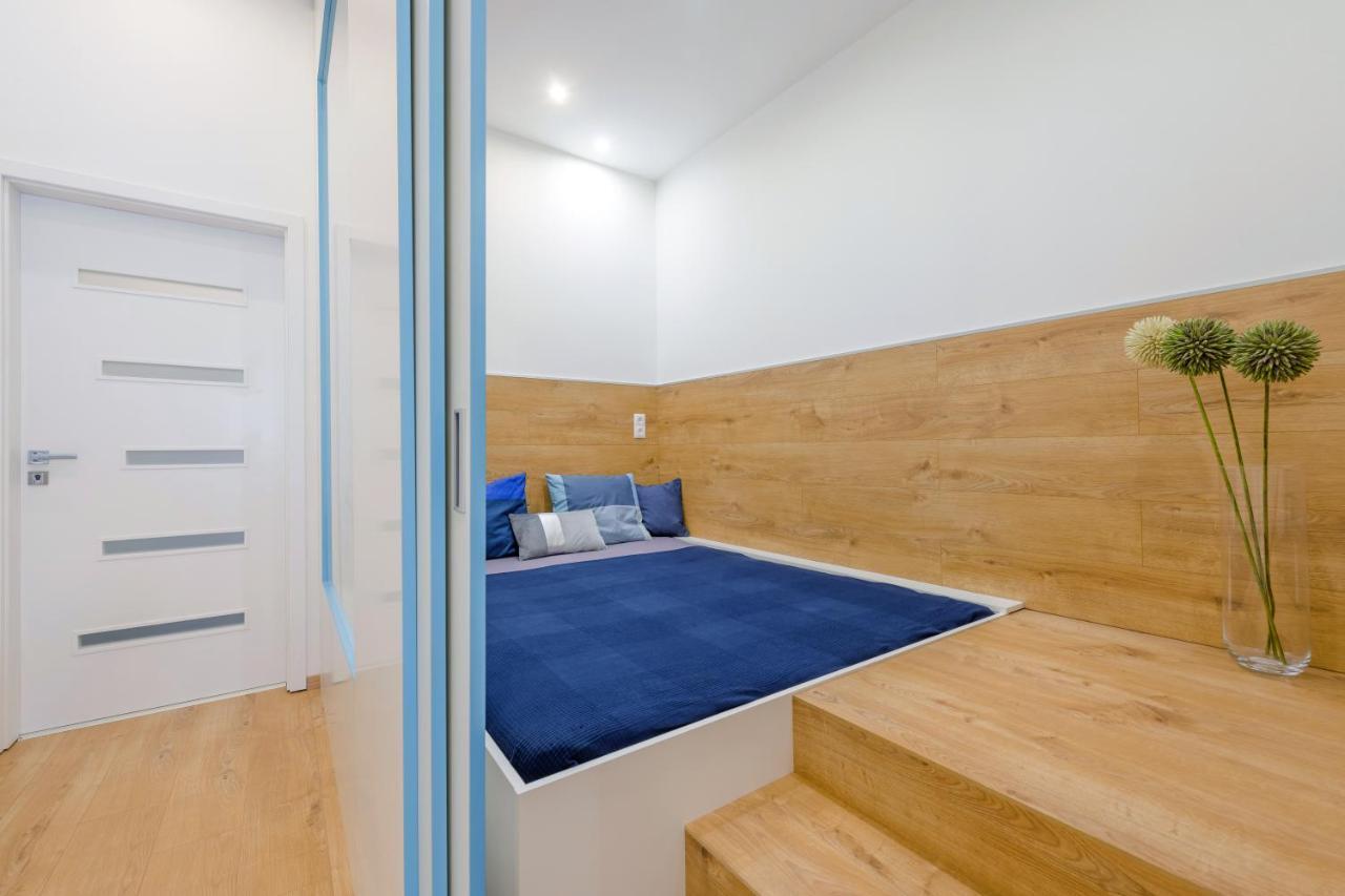 Amber / Navy Design With A/c Apartament Budapesta